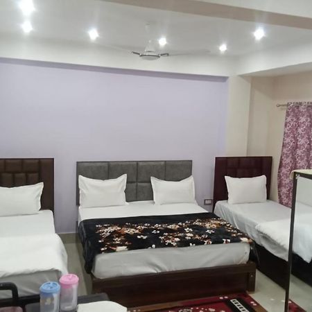 Dixit Residency Hotel Vrindavan Luaran gambar