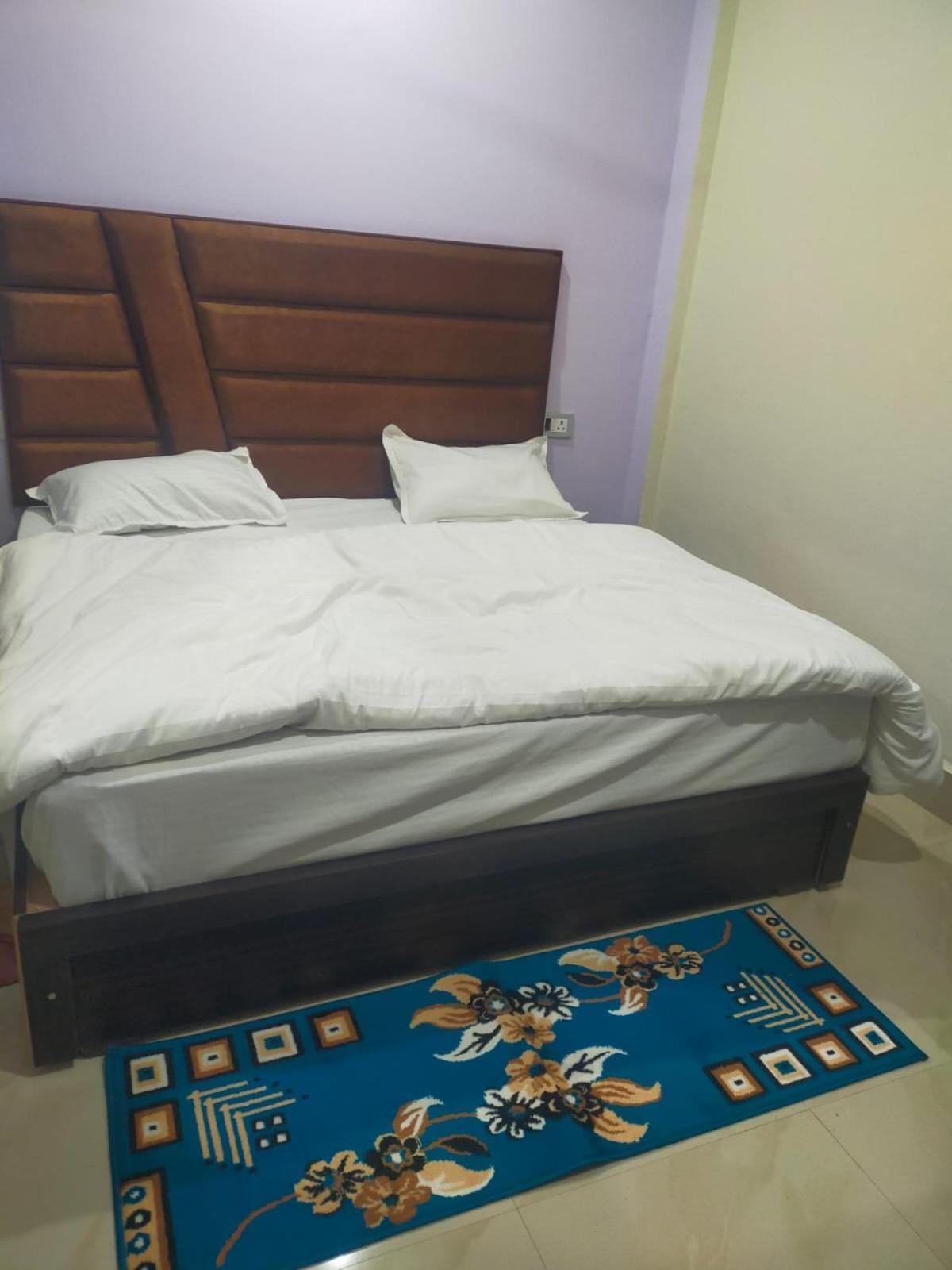 Dixit Residency Hotel Vrindavan Luaran gambar